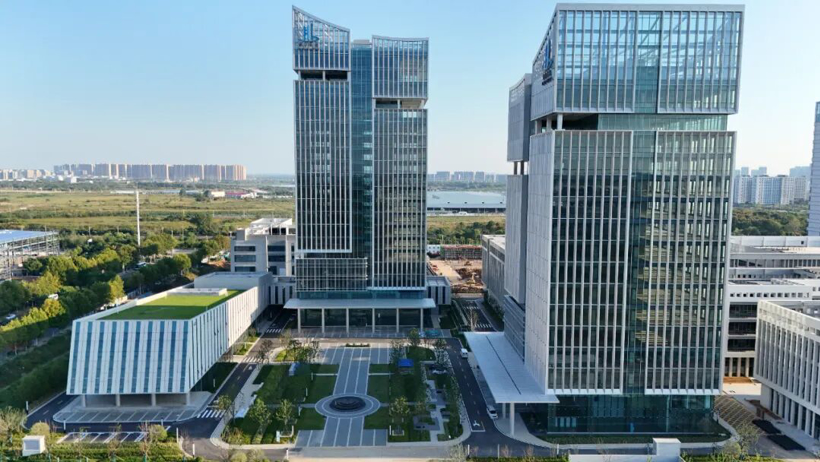 光谷高端微电子器件产业园一期建成
