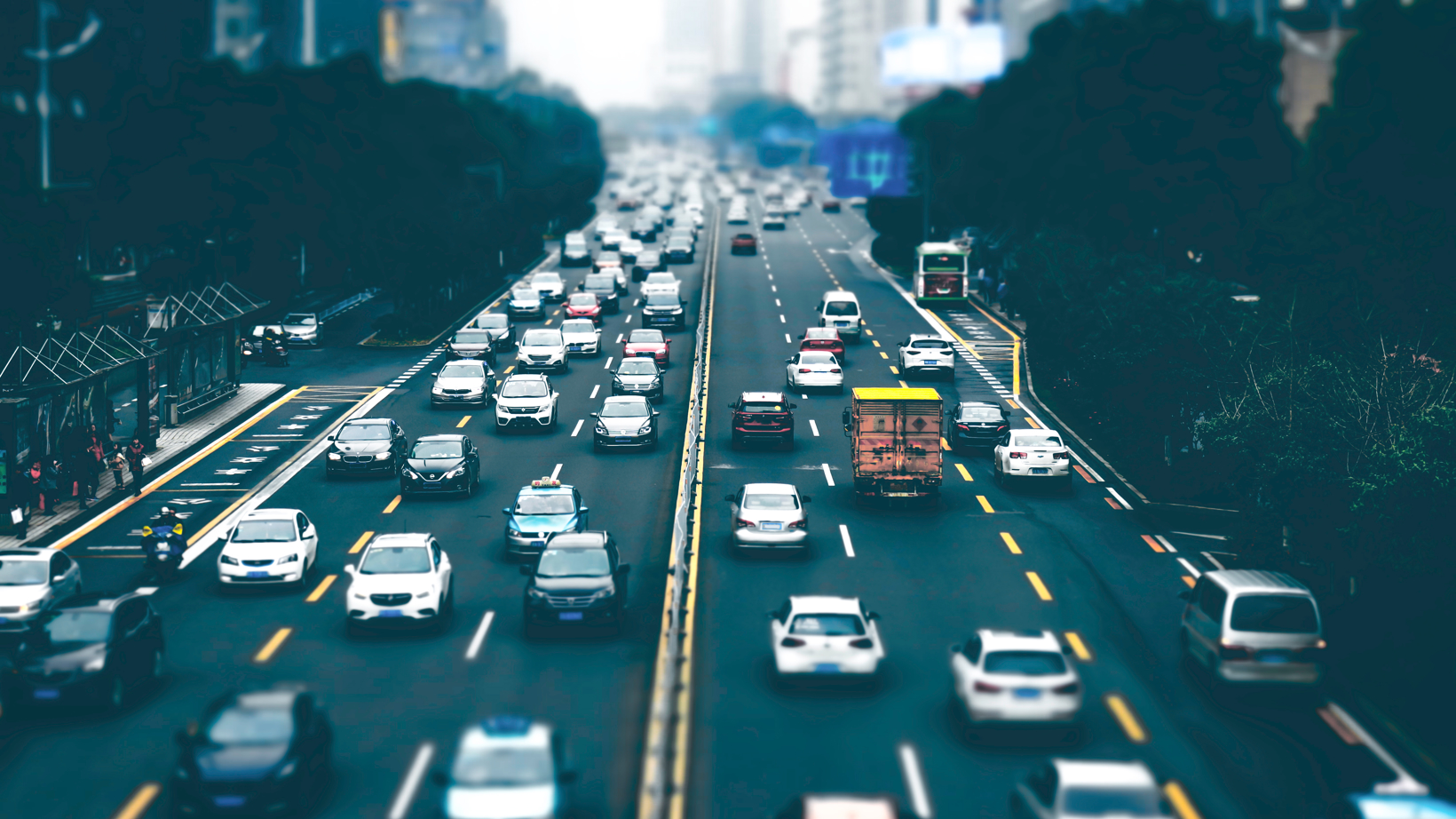 11月汽车经销商库存预警指数达55.6%，行业景气度回落